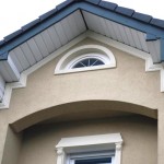Elevation stucco - decorative elements of the facade of buildings take such as pilasters, moldings, cornices can be cut to size using CNC LYNX TERMCUT machines